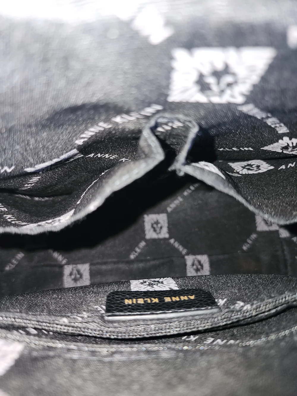 Anne Klein Black Structured Tote Bag with Gold Hardware NWOT